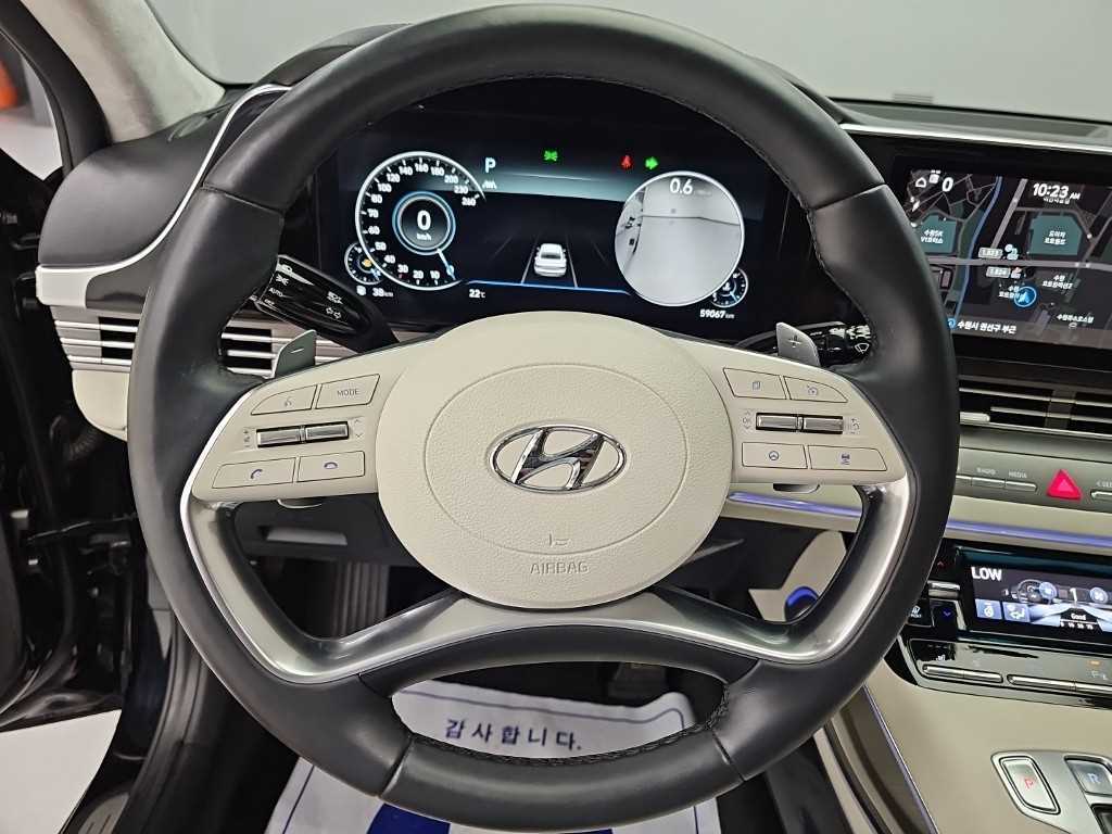 Hyundai Grandeur — photo 09