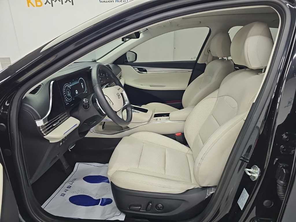 Hyundai Grandeur — photo 11
