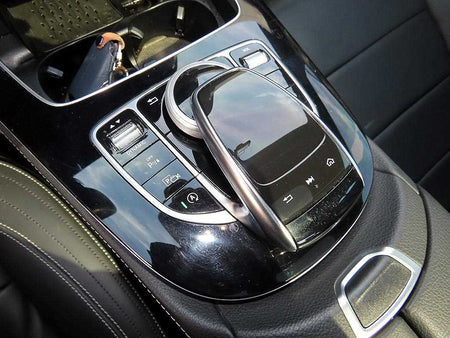 Mercedes-Benz E-Class — photo 13