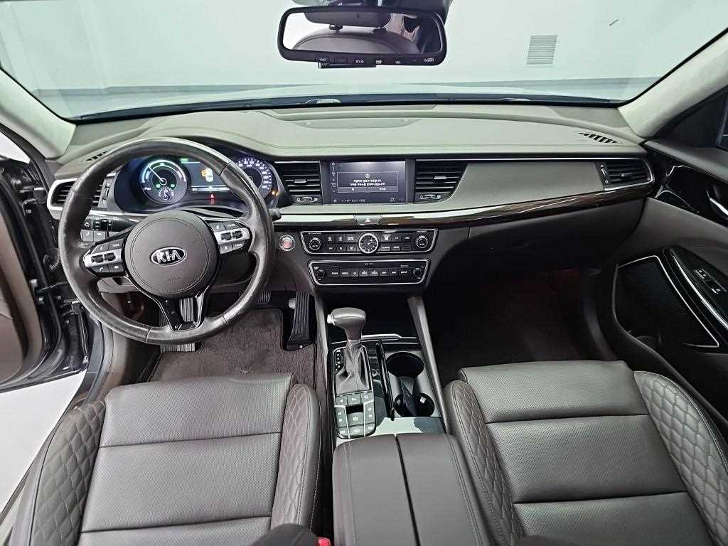 Kia K7 — photo 07