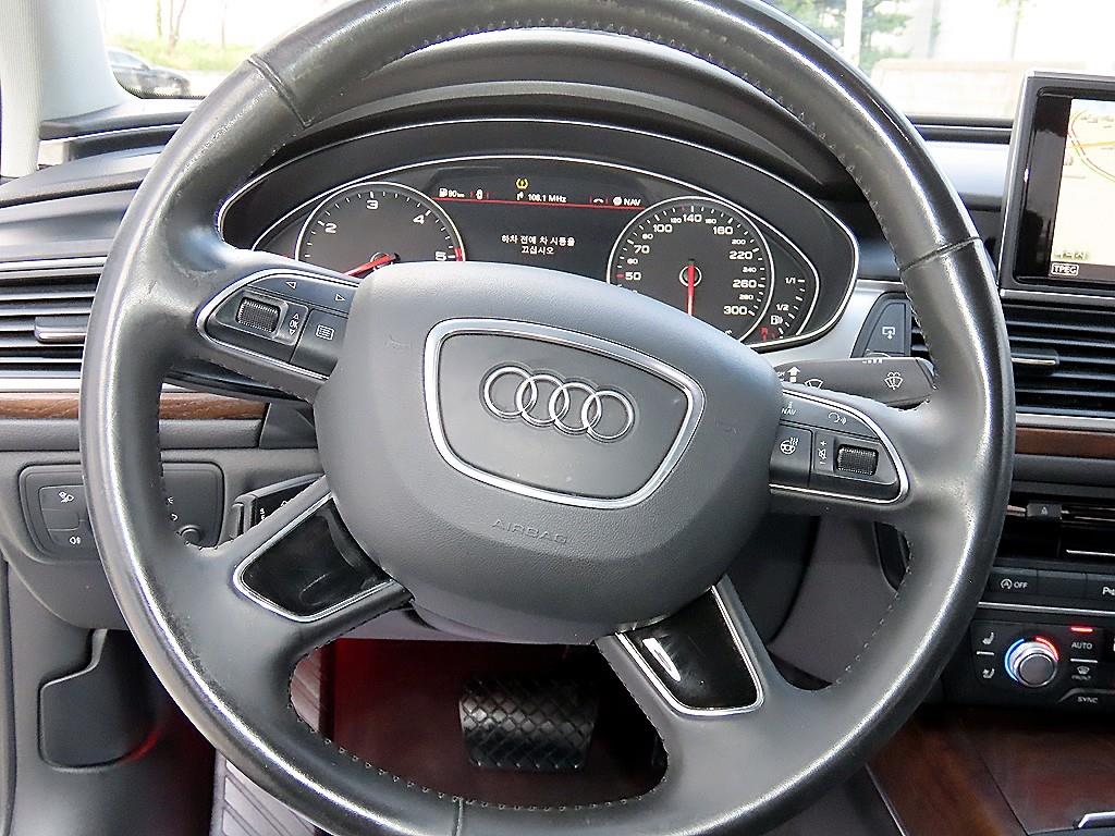 Audi A6 — photo 08