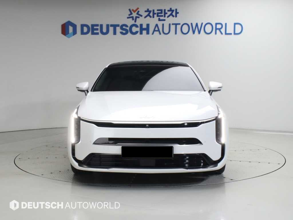 Kia K8 — photo 03