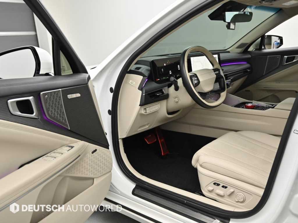 Kia K8 — photo 11