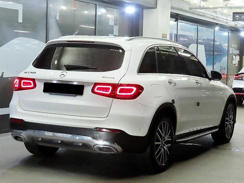 Mercedes-Benz GLC-Class — photo 04