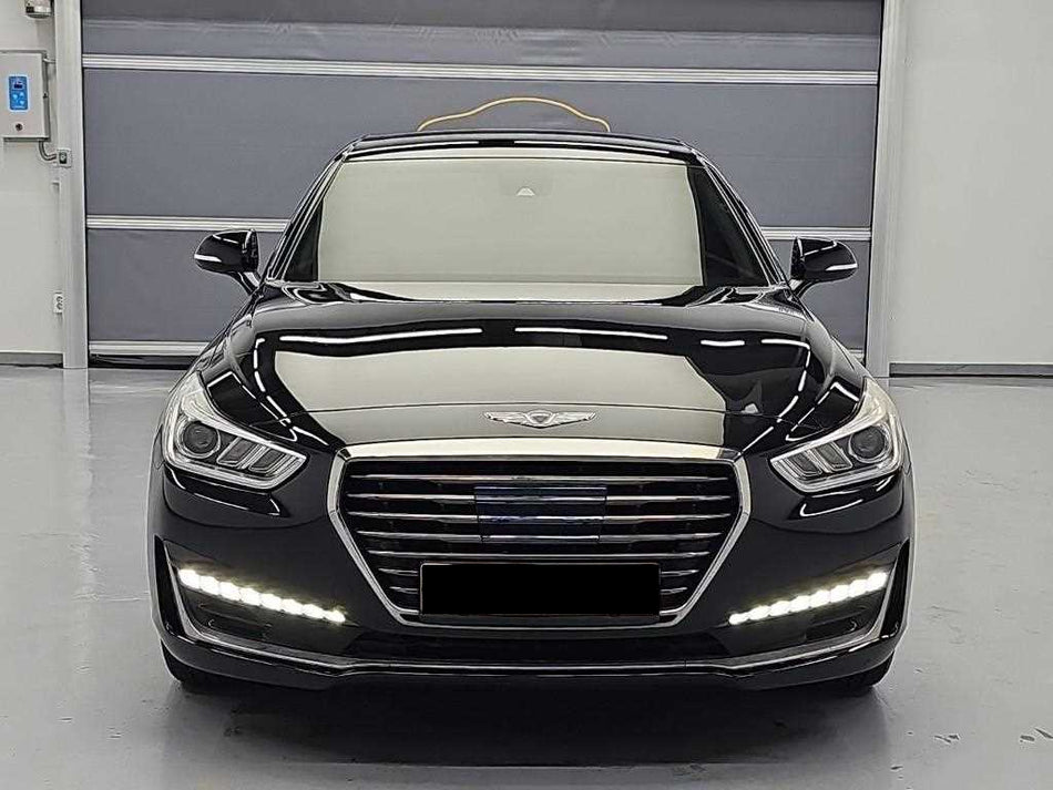 Genesis EQ900 — photo 02