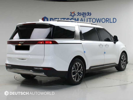 Kia Carnival — photo 02