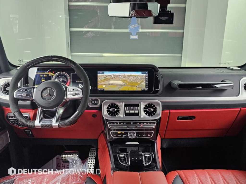 Mercedes-Benz G-Class — photo 07