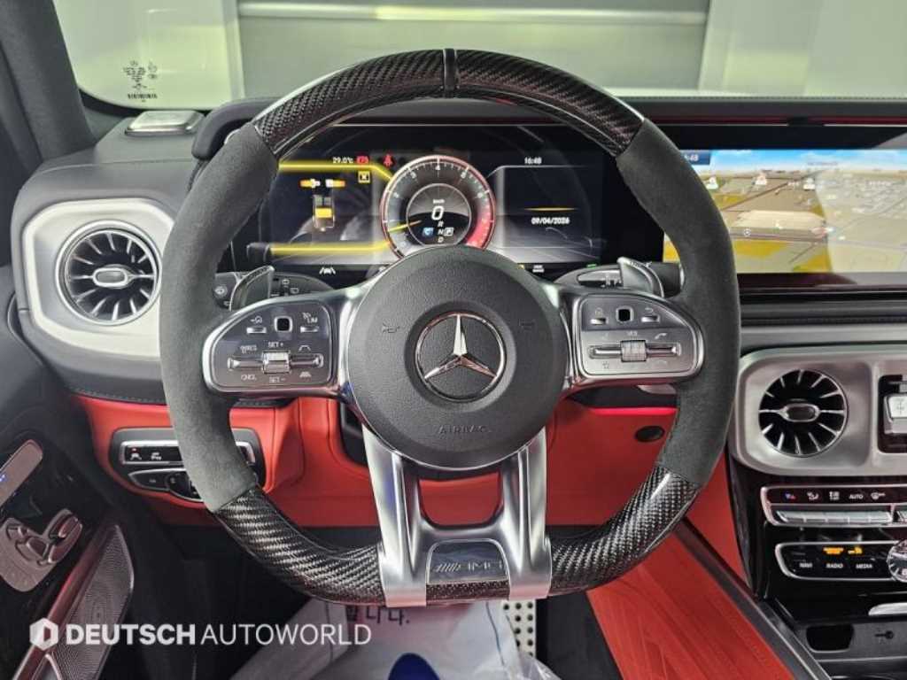 Mercedes-Benz G-Class — photo 13