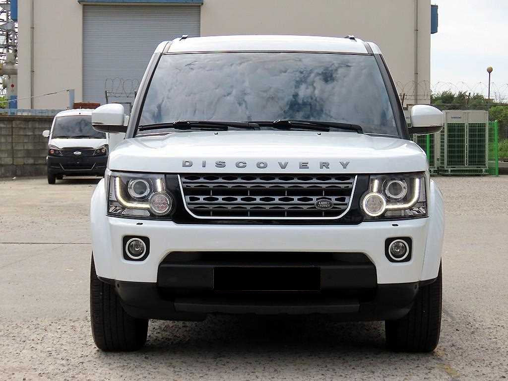 Land Rover Discovery — photo 02