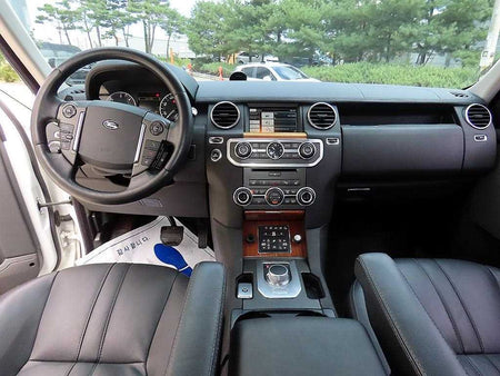 Land Rover Discovery — photo 07