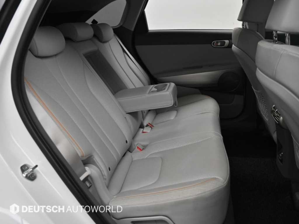 Hyundai Nexo — photo 12