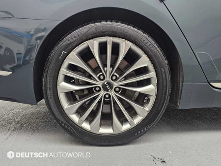 Kia K9 — photo 05