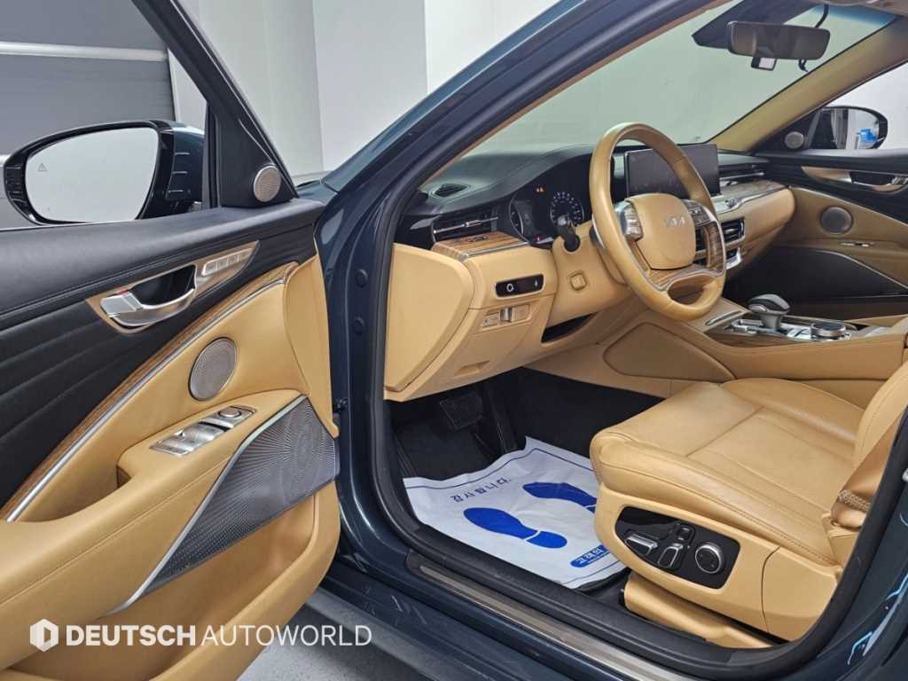 Kia K9 — photo 11