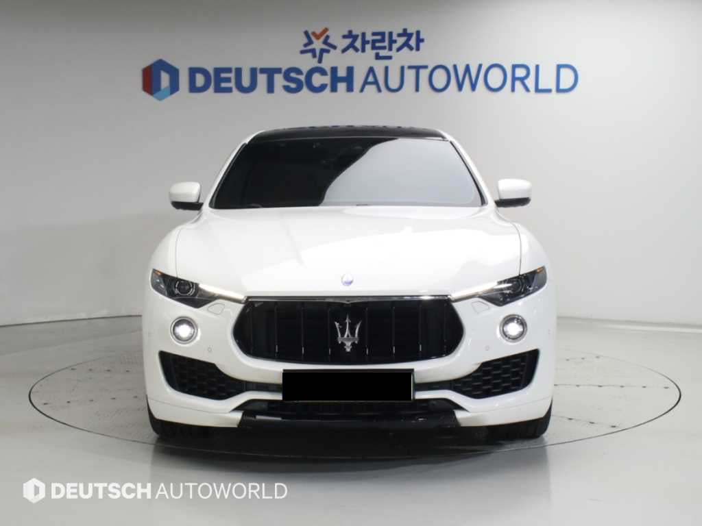 Maserati Levante — photo 03