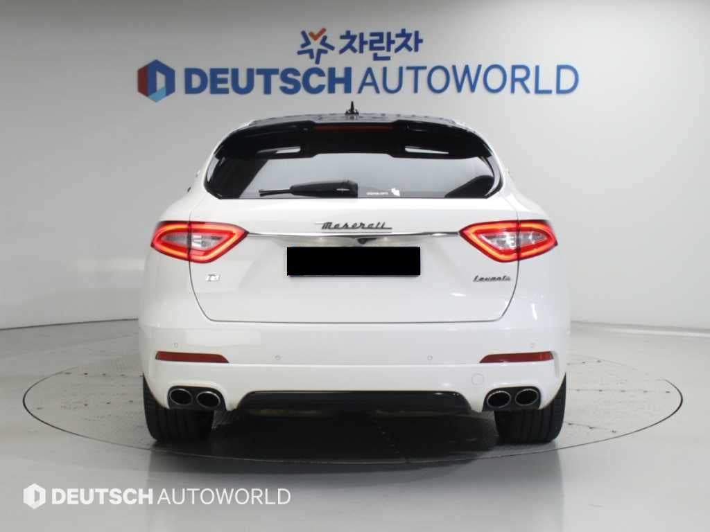 Maserati Levante — photo 04