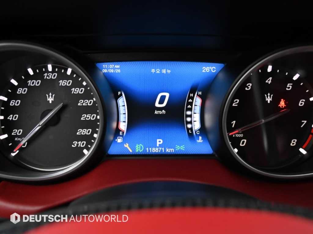 Maserati Levante — photo 08