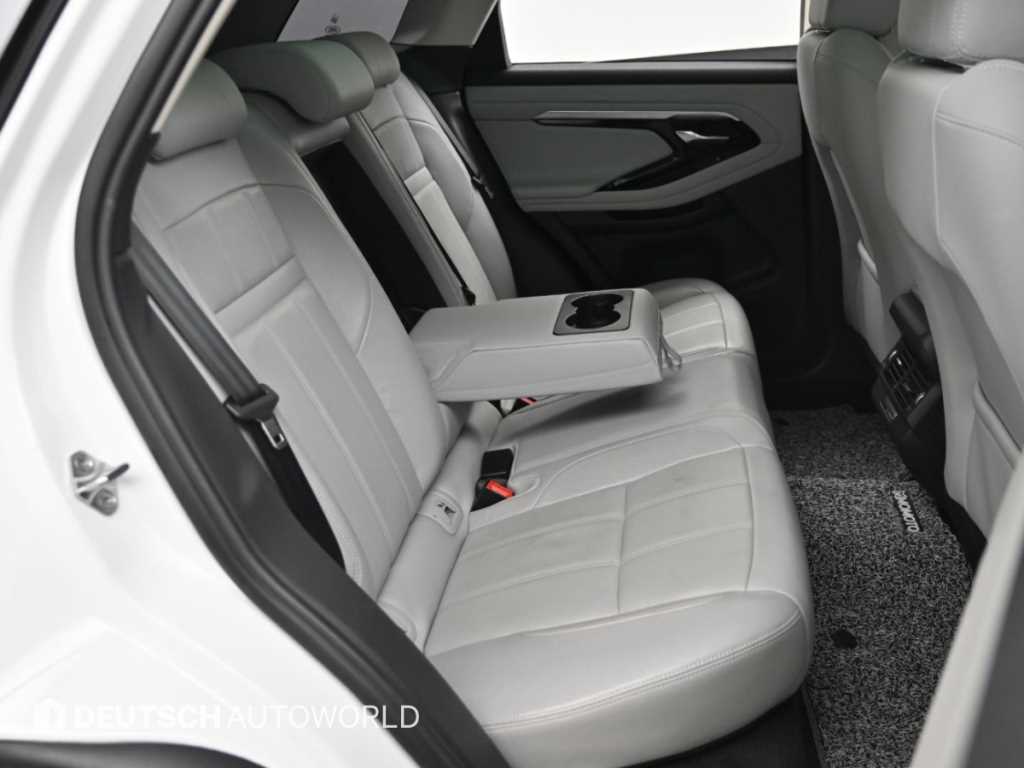 Land Rover Range Rover Evoque — photo 12
