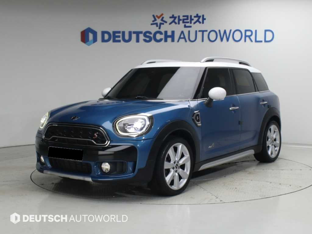 Mini Countryman — photo 01