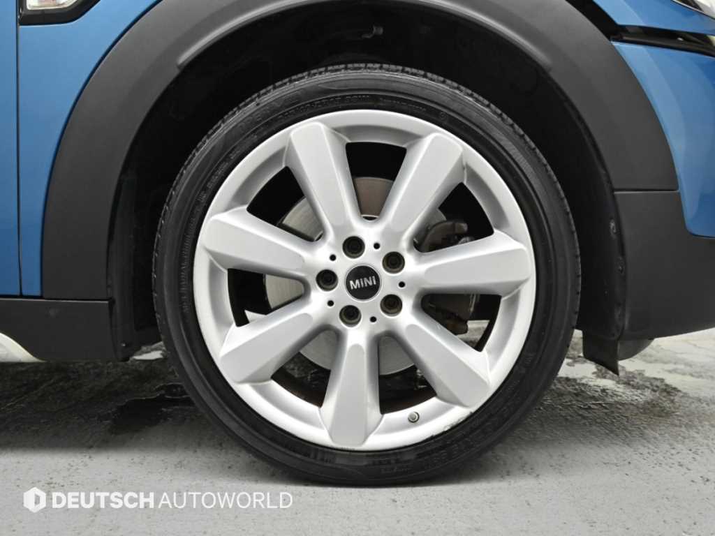 Mini Countryman — photo 05