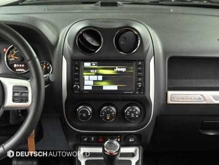 Jeep Compass — photo 14