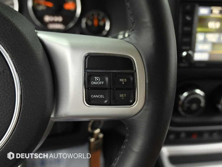 Jeep Compass — photo 17