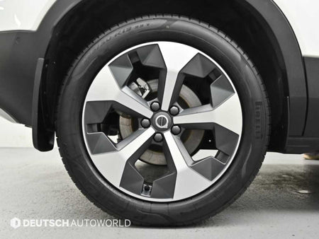 Volvo XC40 — photo 05