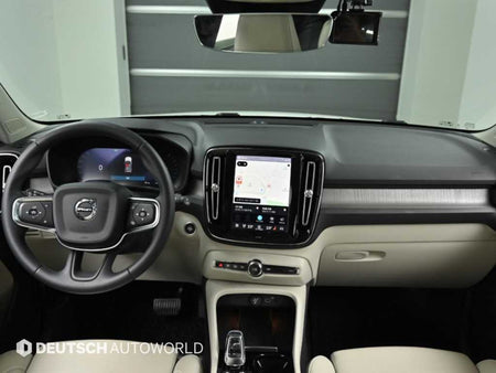 Volvo XC40 — photo 07