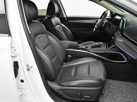Hyundai Grandeur — photo 10