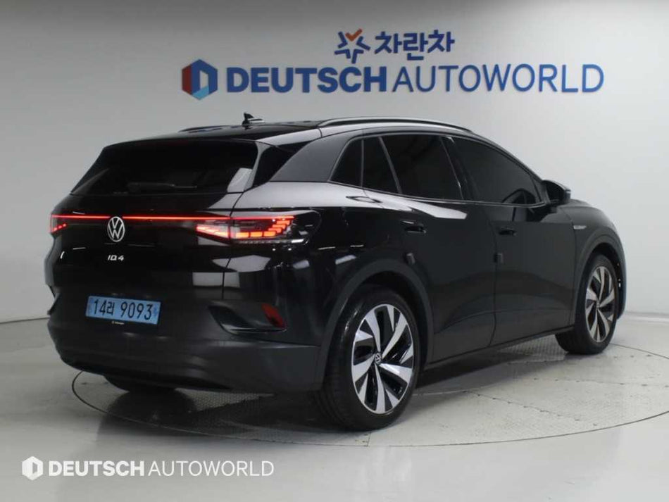 Volkswagen ID.4 — photo 02