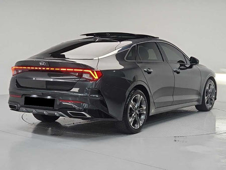 Kia K5 — photo 04