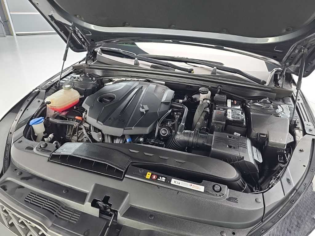 Kia K5 — photo 05