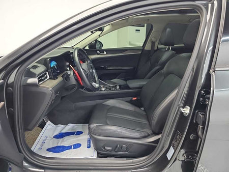 Kia K5 — photo 11