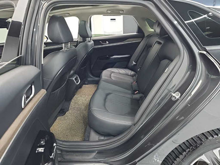 Kia K5 — photo 12