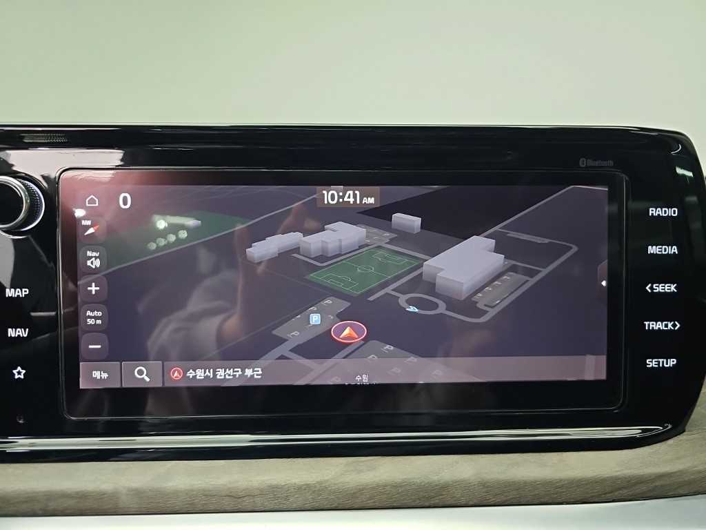 Kia K5 — photo 16