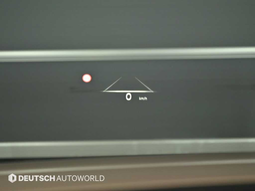 Genesis GV60 — photo 17