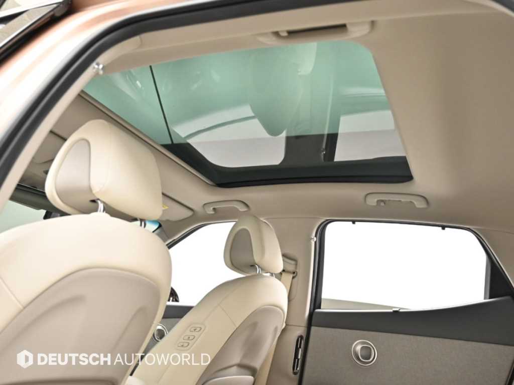 Genesis GV60 — photo 18