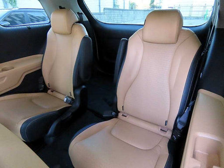 Kia Carnival — photo 07