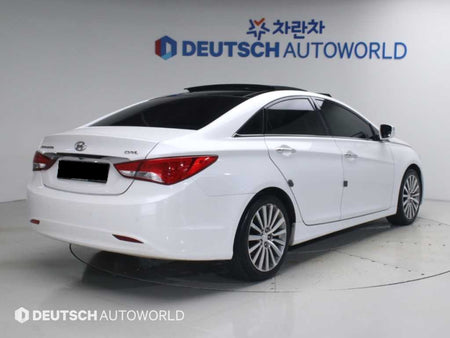 Hyundai Sonata — photo 02