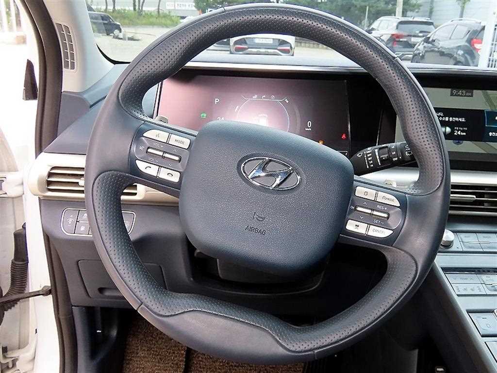 Hyundai Nexo — photo 08