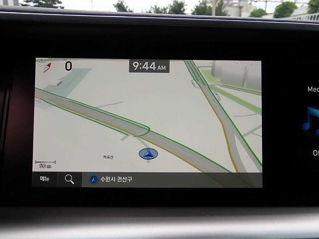 Hyundai Nexo — photo 12