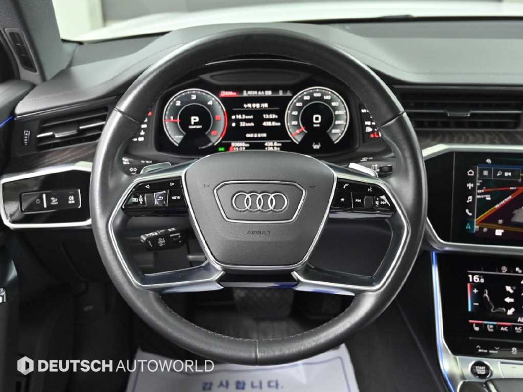 Audi A6 — photo 13