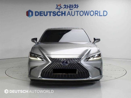Lexus ES — photo 03