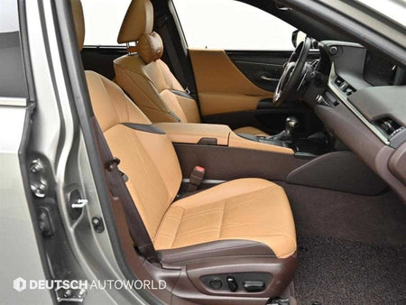Lexus ES — photo 10