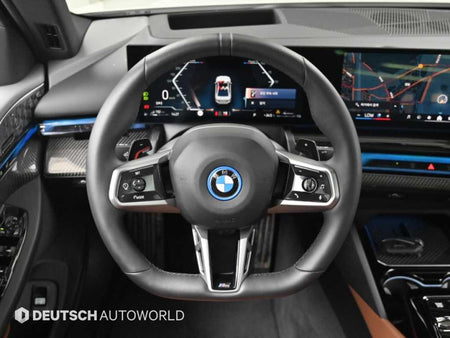 BMW 5-Series — photo 13