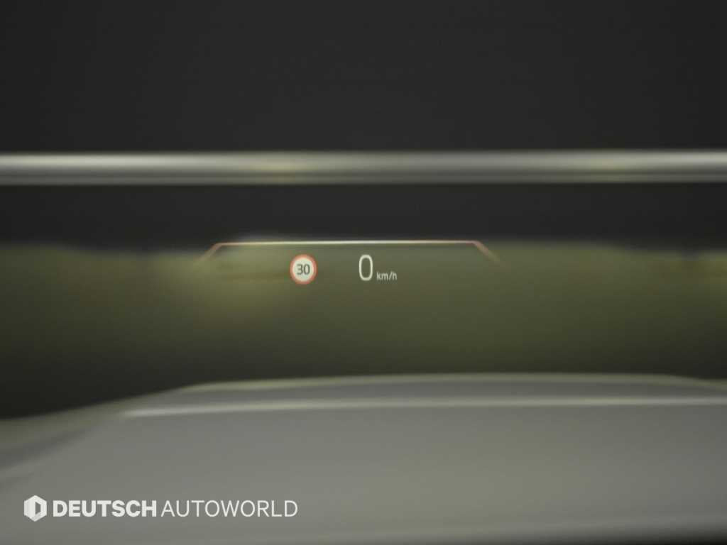 BMW 5-Series — photo 17