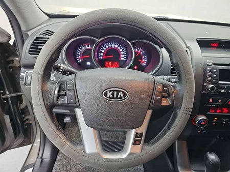 Kia Sorento — photo 09