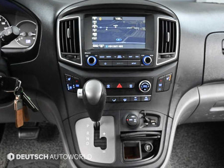 Hyundai Starex — photo 14