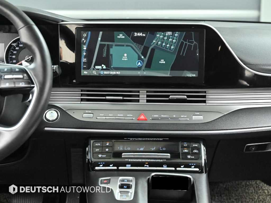 Hyundai Grandeur — photo 09