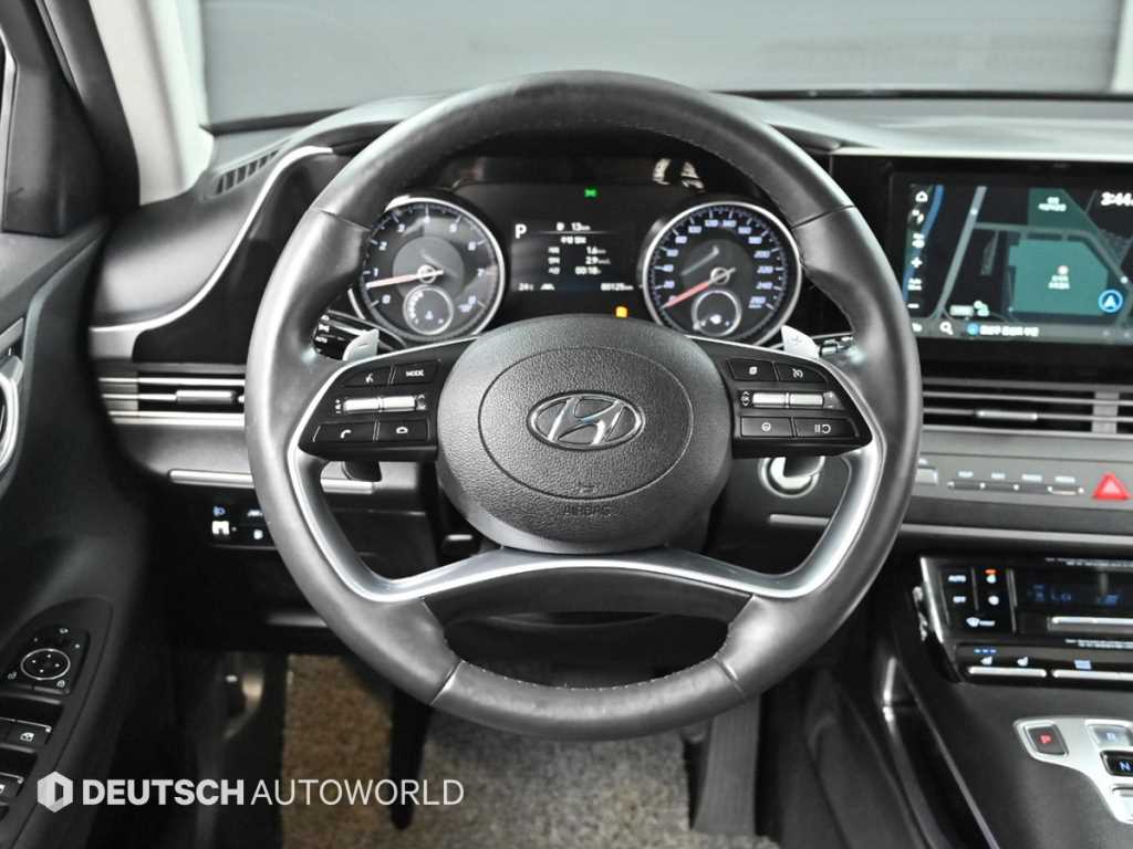 Hyundai Grandeur — photo 14