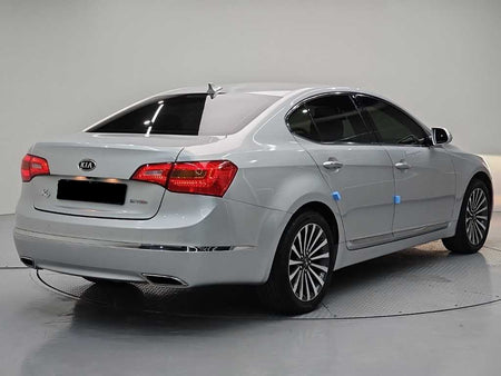 Kia K7 — photo 04